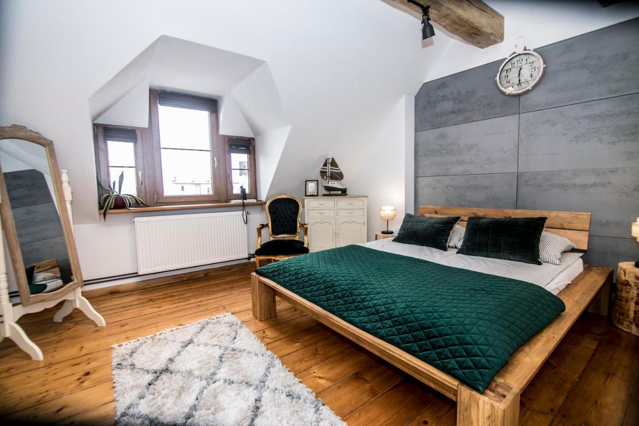 Ap Apartment'S Walbrzych Exterior photo